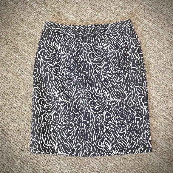 LOFT Zebra Print Silk Blend Pencil Skirt - Picture 3 of 8